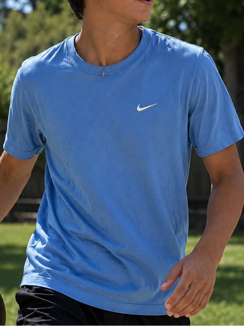 Nike Men’s Light Blue Short-Sleeve Crew T-Shirt with White Swoosh Sz Lg